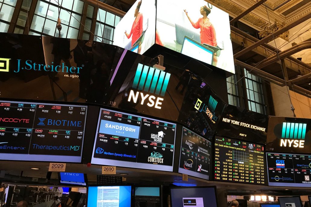 New Yorker Börse ("NYSE" by Billie Grace Ward (flickr) (CC BY 2.0))